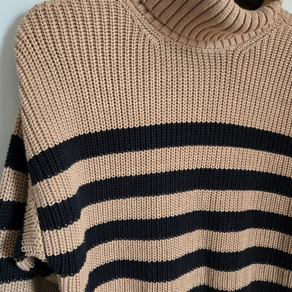 Quince Striped Cotton Chunky Sweater Sz M Medium Turtleneck Bell Wide Sleeve - Picture 5 of 11